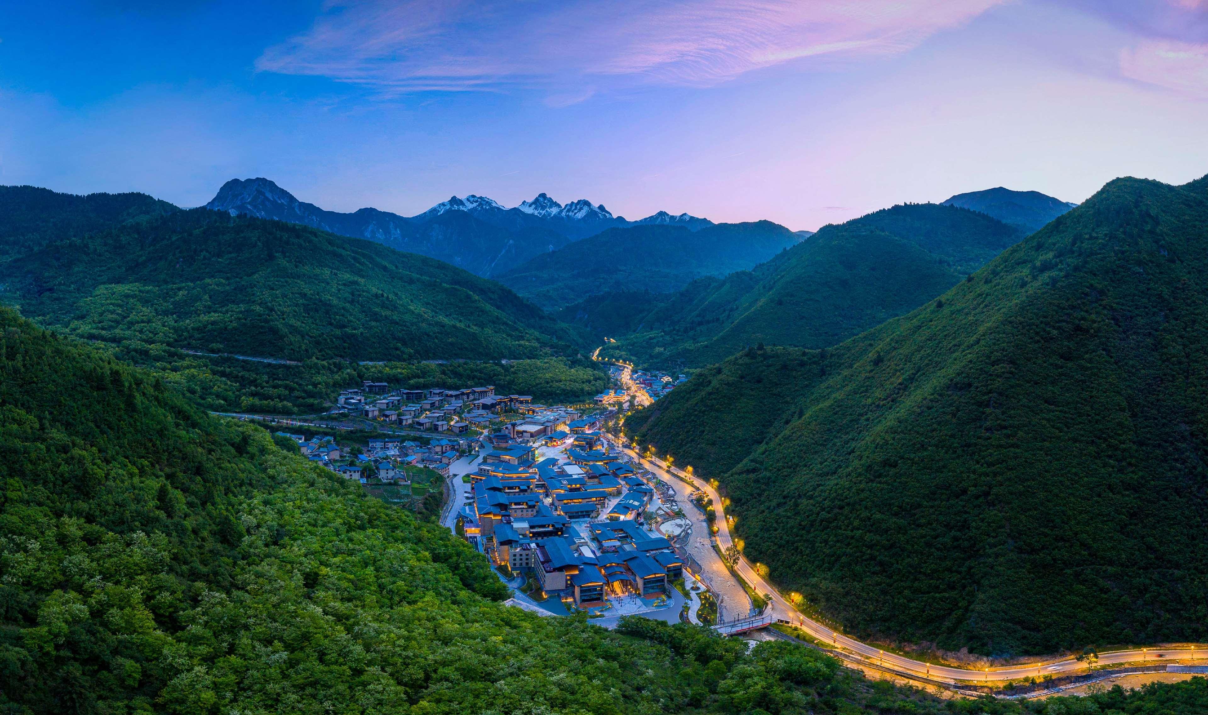 Hilton Jiuzhaigou Resort Zhangzha Town Buitenkant foto